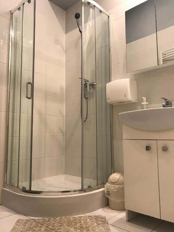 Planty Hostel Красков Екстериор снимка